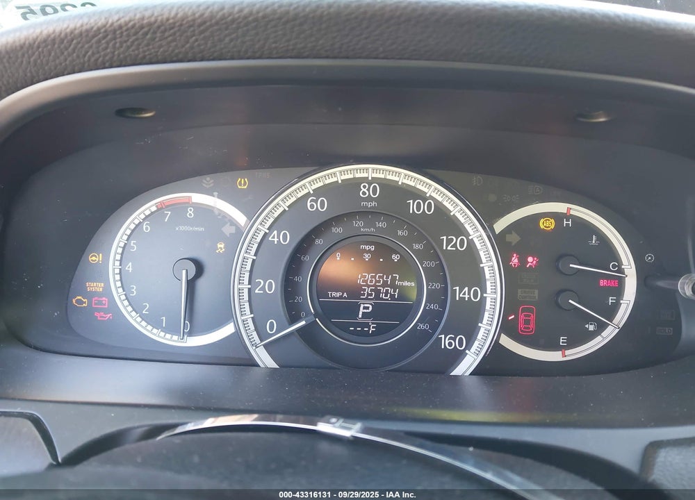 2015 HONDA ACCORD VIN: 1HGCR2F79FA214685
