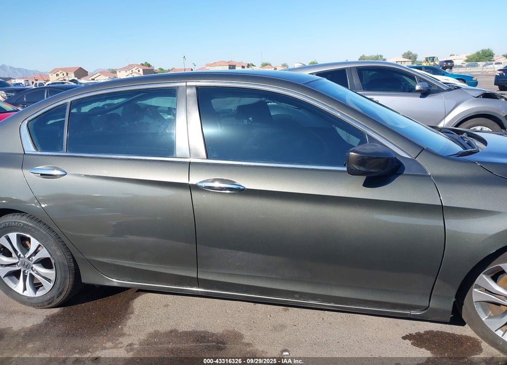 2013 HONDA ACCORD VIN: 1HGCR2F31DA144853