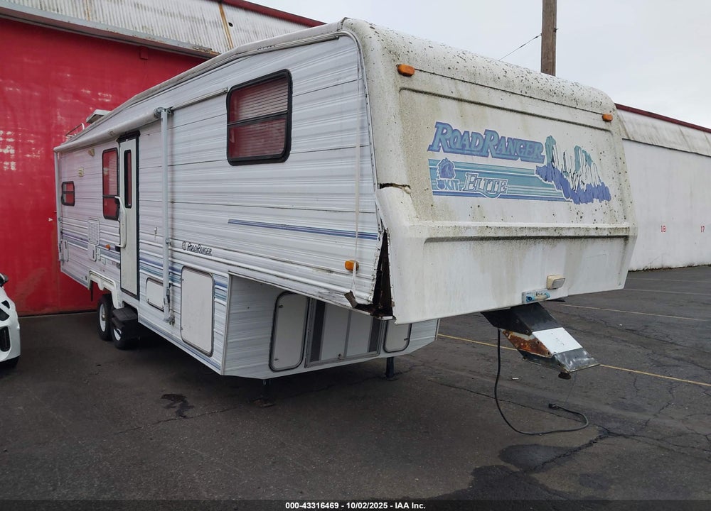 1995 KIT ROAD RANGER VIN: 1KR30KFZ4SB680825