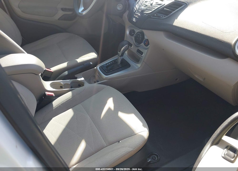 2017 FORD FIESTA VIN: 3FADP4BJ1HM117207