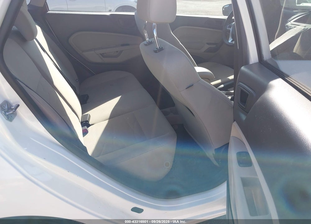 2017 FORD FIESTA VIN: 3FADP4BJ1HM117207