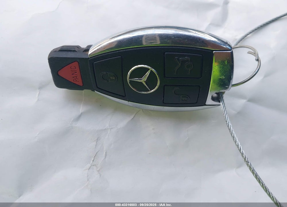 2008 MERCEDES-BENZ C 300 SPORT VIN: WDDGF54X08F186302