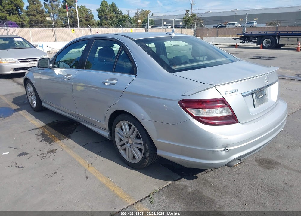 2008 MERCEDES-BENZ C 300 SPORT VIN: WDDGF54X08F186302