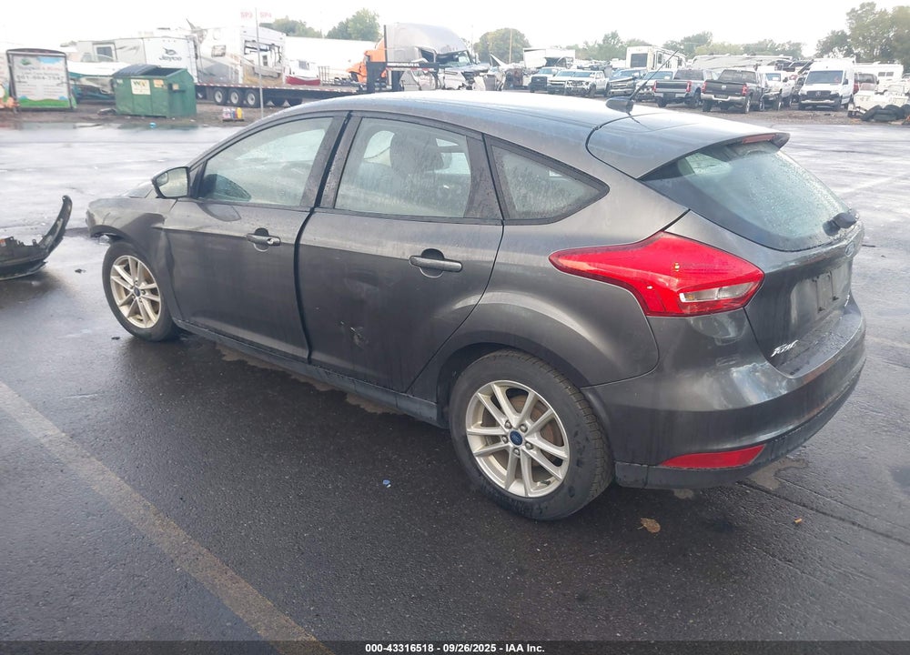 2015 FORD FOCUS SE VIN: 1FADP3K24FL231400