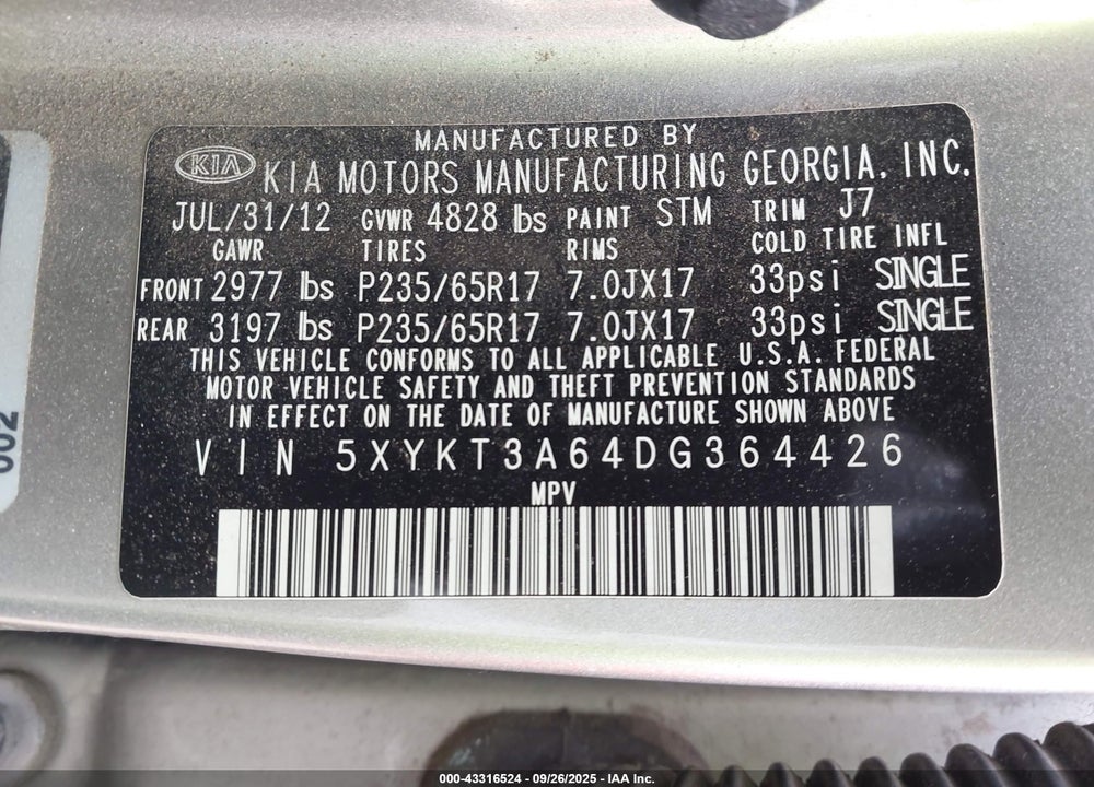 2013 KIA SORENTO LX VIN: 5XYKT3A64DG364426