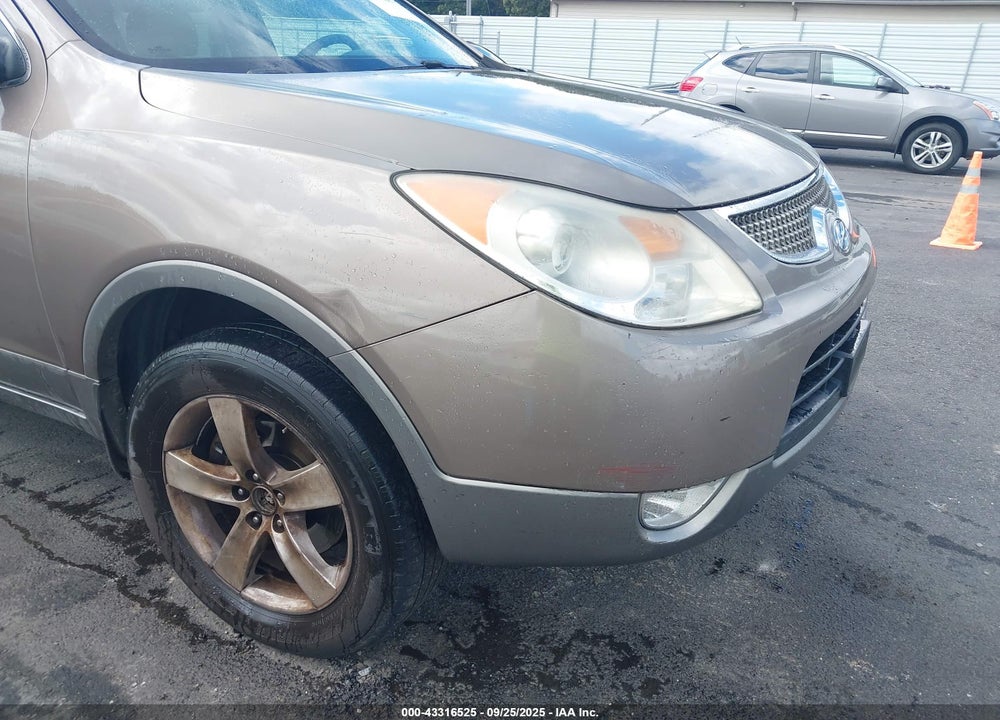 2010 HYUNDAI VERACRUZ VIN: KM8NUDCC8AU132582