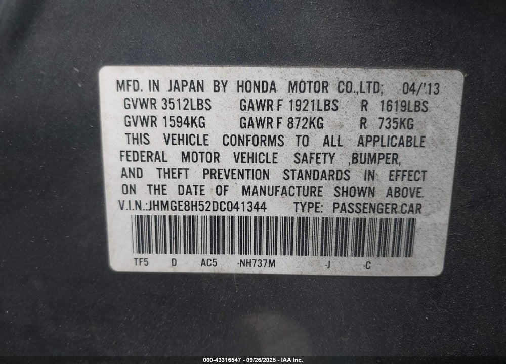 2013 HONDA FIT VIN: JHMGE8H52DC041344