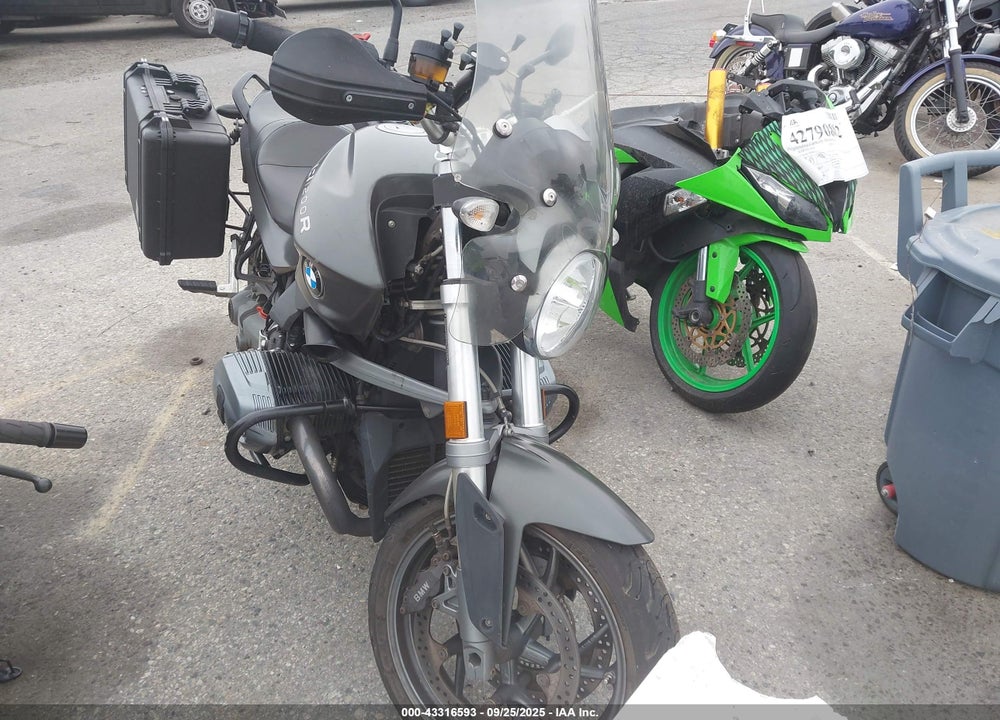 2011 BMW R1200 R VIN: WB1049006BZX96595