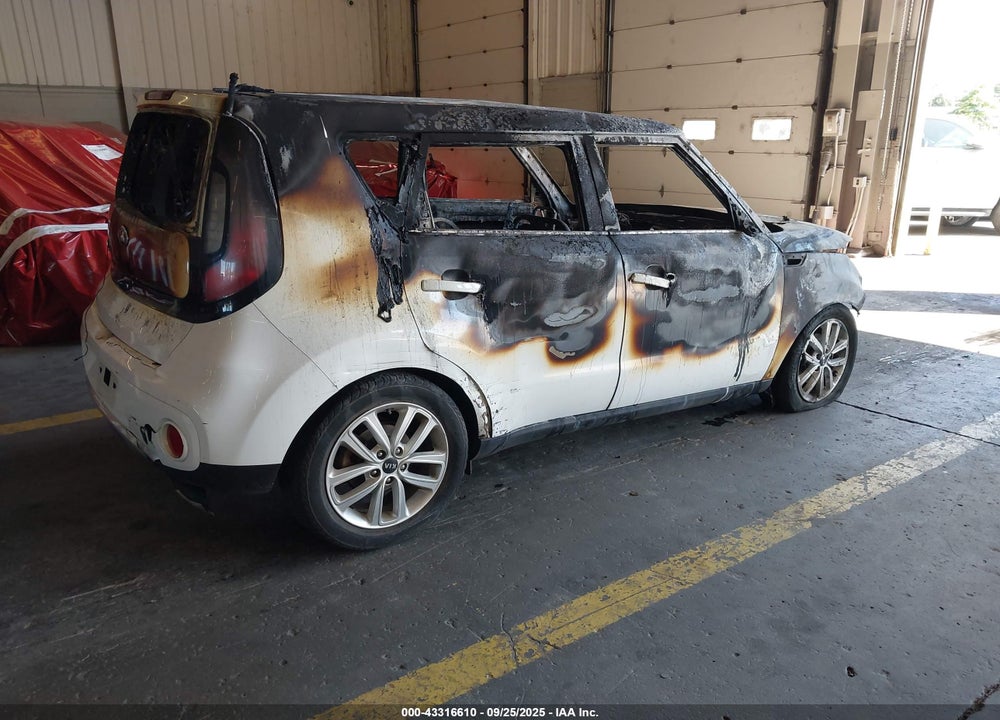2018 KIA SOUL VIN: KNDJP3A58J7526963