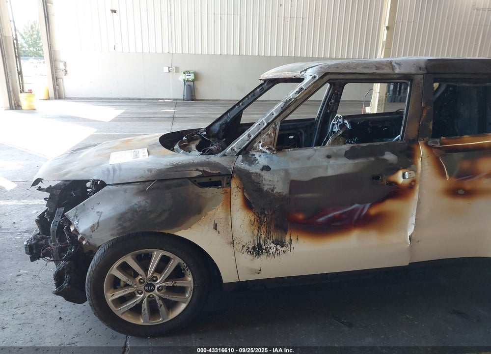 2018 KIA SOUL VIN: KNDJP3A58J7526963