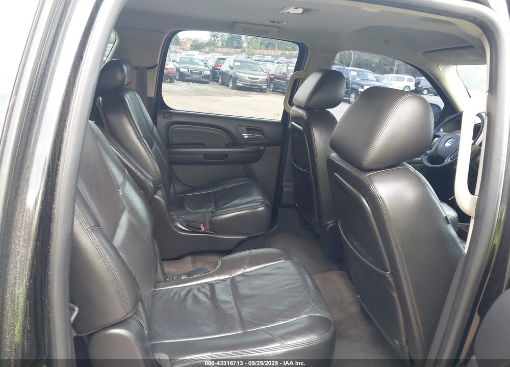 2010 GMC YUKON XL VIN: 1GKUKMEF8AR214252
