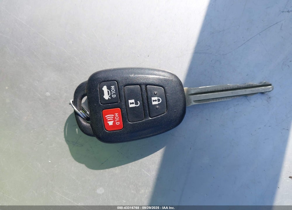 2012 TOYOTA CAMRY LE VIN: 4T4BF1FK3CR18388