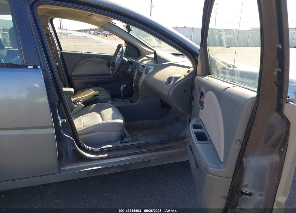 2006 SATURN ION 3 VIN: 1G8AL55B66Z165536