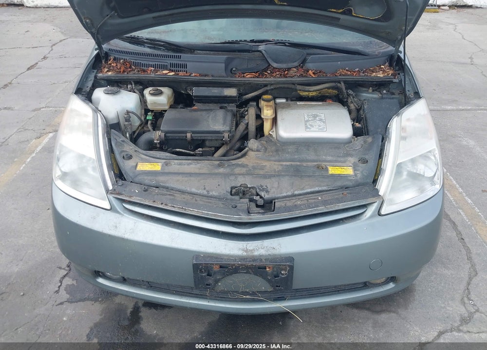 2004 TOYOTA PRIUS VIN: JTDKB20U140033063