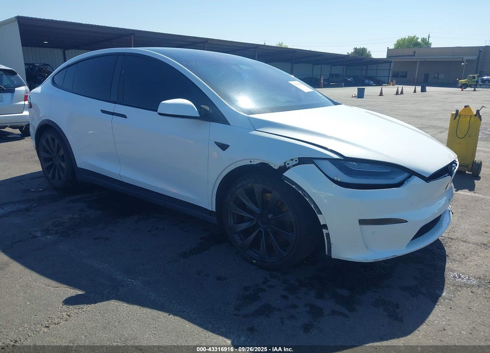2022 TESLA MODEL X PLAID TRI MOTOR ALL-WHEEL DRIVE VIN: 7SAXCBE68NF329619