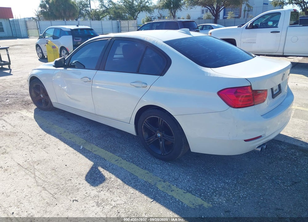 2013 BMW 3 SERIES VIN: WBA3A5G52DNP24674