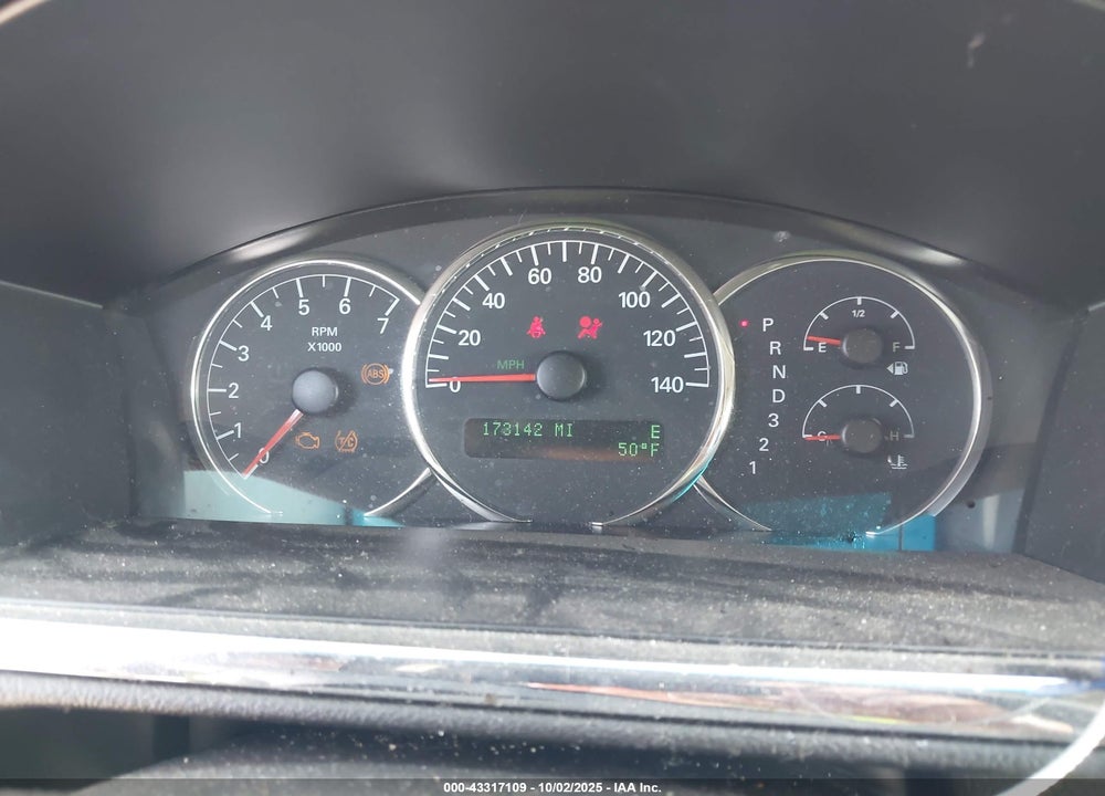 2007 BUICK LACROSSE VIN: 2G4WE587371177145