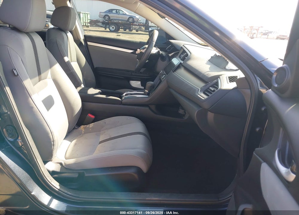 2017 HONDA CIVIC VIN: 2HGFC1F31HH644964