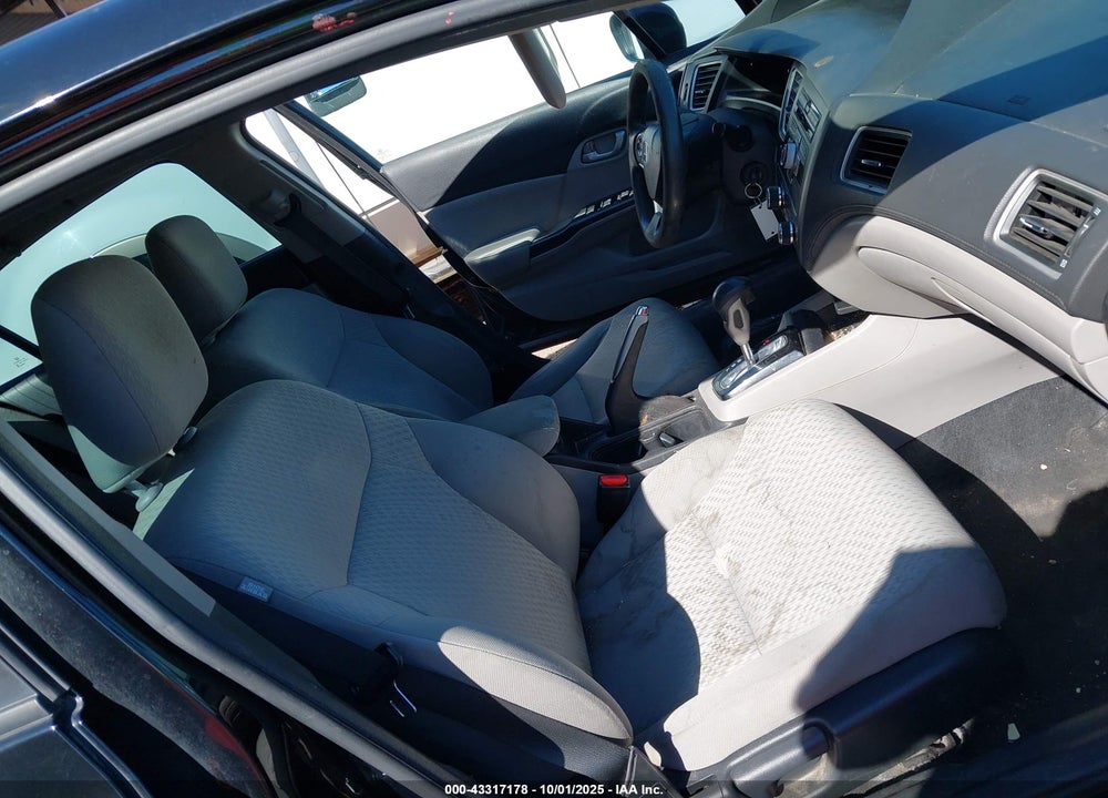 2015 HONDA CIVIC LX VIN: 19XFB2F55FE707663