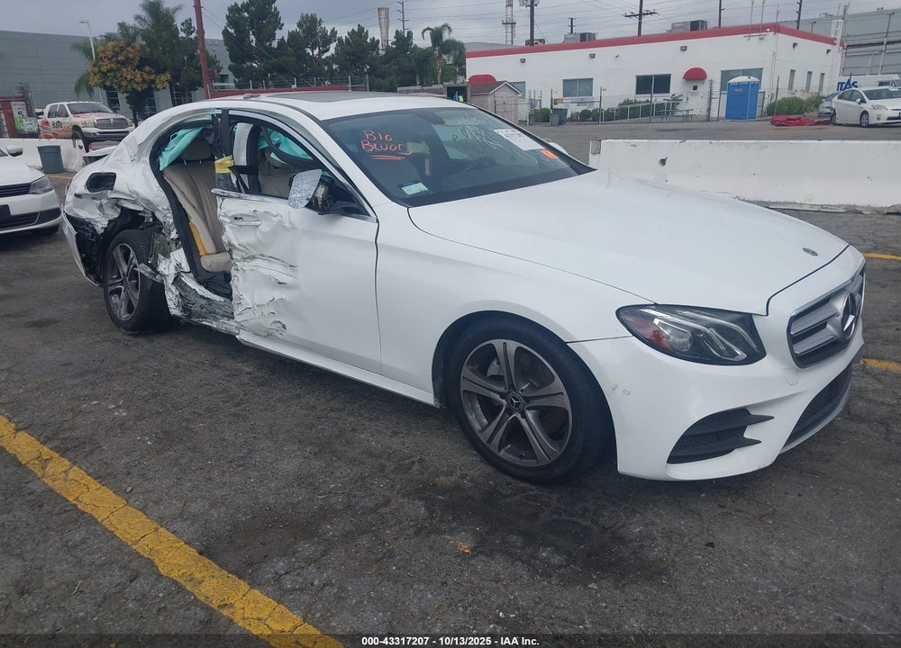 2018 MERCEDES-BENZ E 300 VIN: WDDZF4JB5JA293196