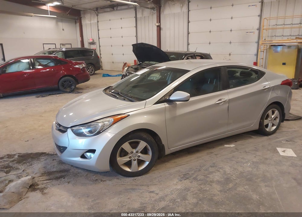 2013 HYUNDAI ELANTRA VIN: KMHDH4AE1DU009702
