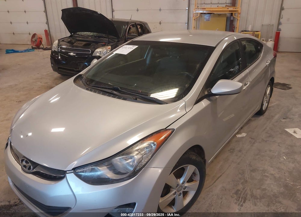 2013 HYUNDAI ELANTRA VIN: KMHDH4AE1DU009702