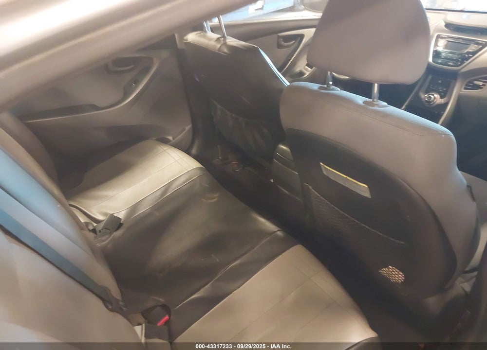 2013 HYUNDAI ELANTRA VIN: KMHDH4AE1DU009702