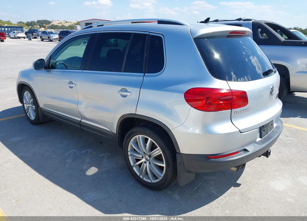 2012 VOLKSWAGEN TIGUAN VIN: WVGBV7AX3CW597270