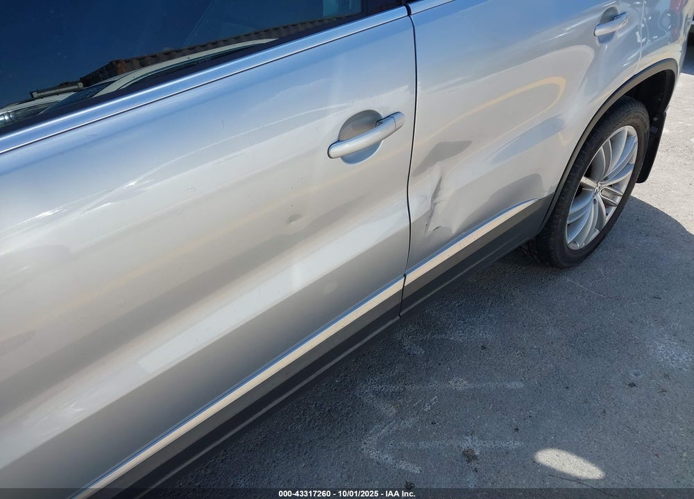 2012 VOLKSWAGEN TIGUAN VIN: WVGBV7AX3CW597270