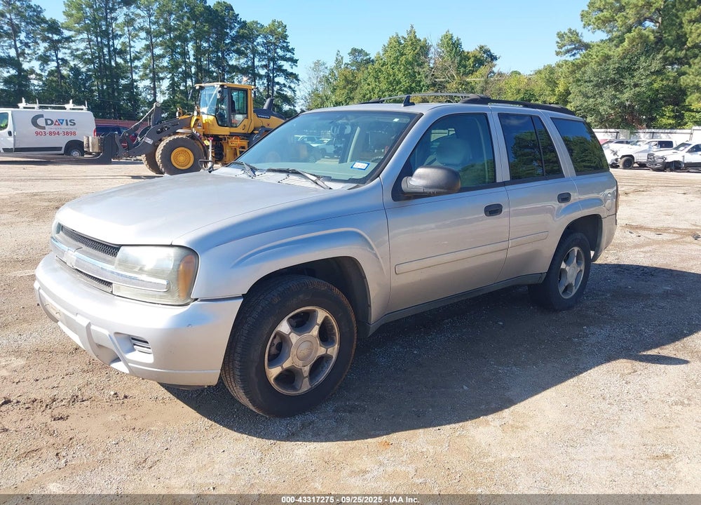 2007 CHEVROLET TRAILBLAZER LS VIN: 1GNDS13S972225036