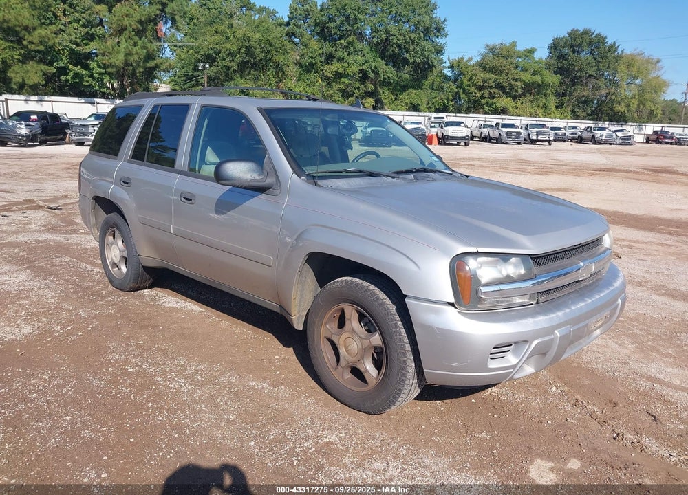 2007 CHEVROLET TRAILBLAZER LS VIN: 1GNDS13S972225036
