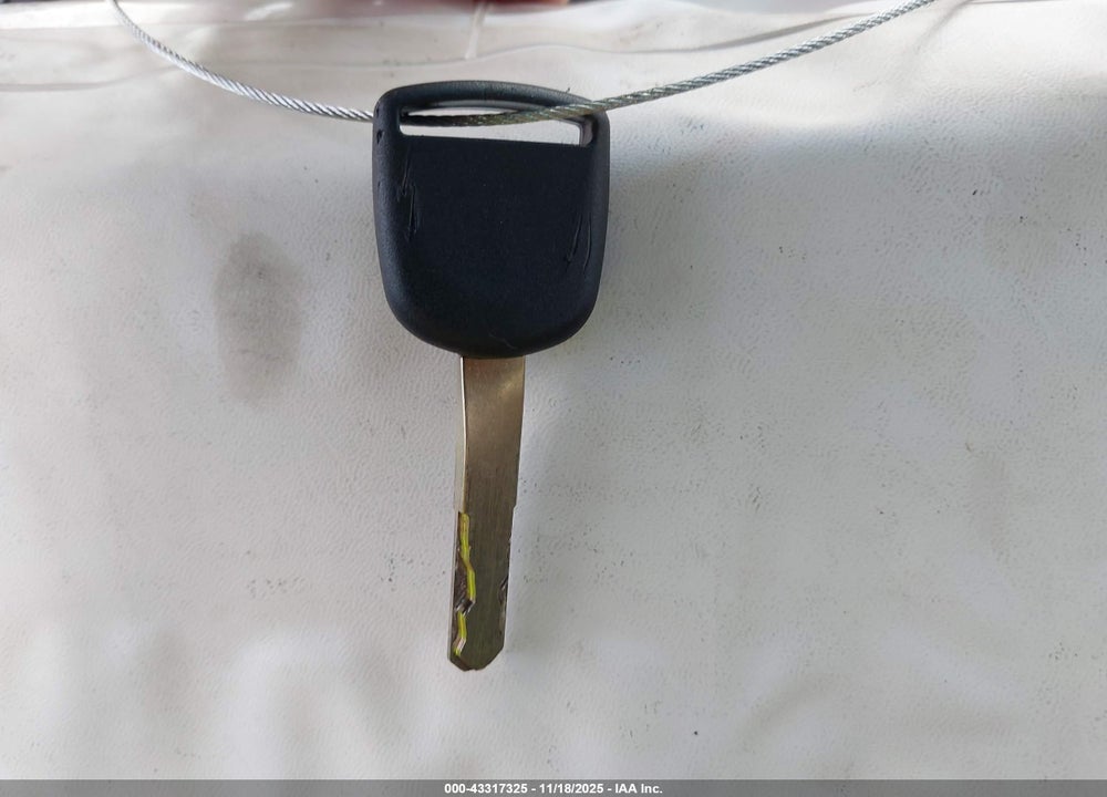 2005 HONDA ACCORD 3.0 EX VIN: 1HGCM826X5A006506