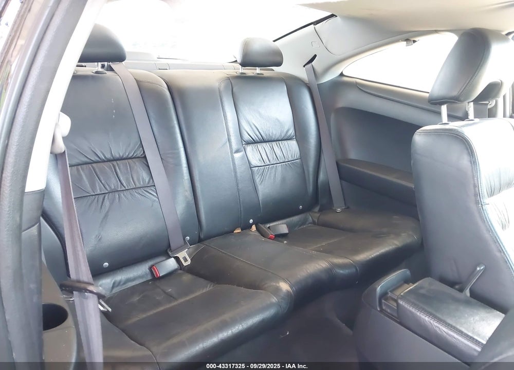 2005 HONDA ACCORD 3.0 EX VIN: 1HGCM826X5A006506