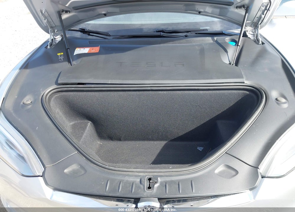 2017 TESLA MODEL S VIN: 5YJSA1E2XHF232236