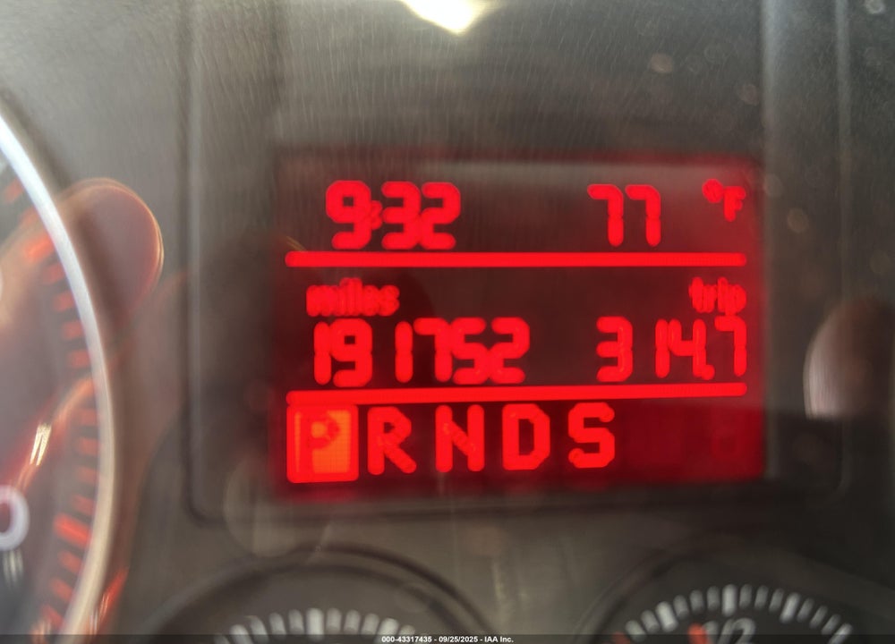 2007 VOLKSWAGEN JETTA VIN: 3VWEF71K77M074162