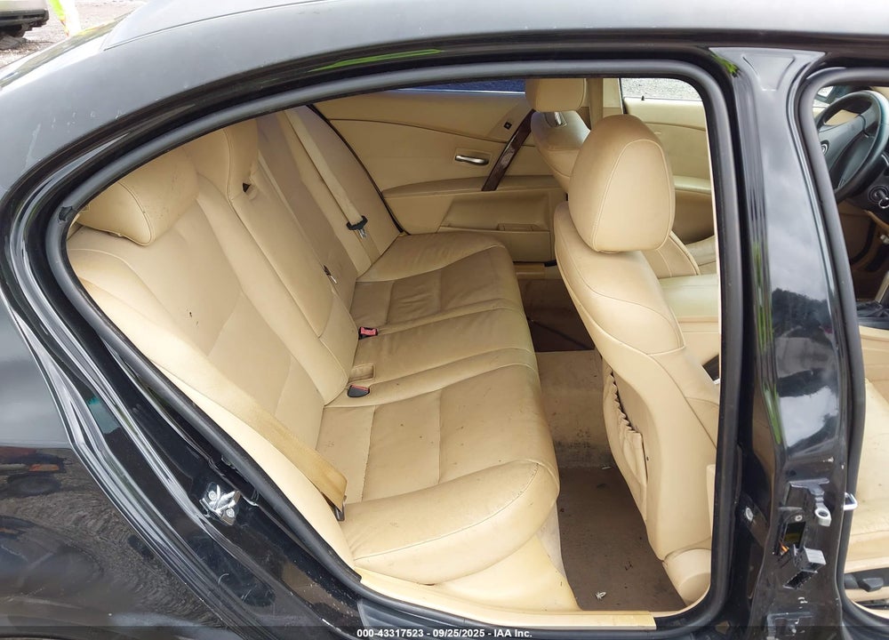 2005 BMW 530I VIN: WBANA73515CR60627