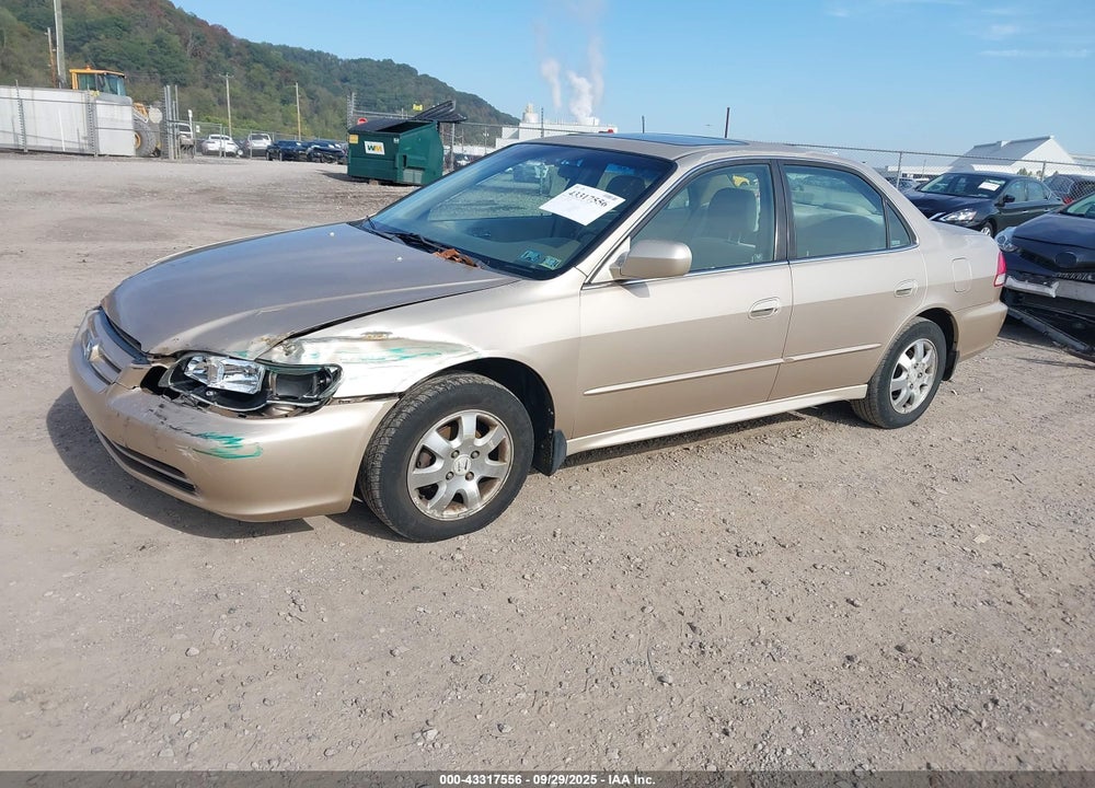 2002 HONDA ACCORD 2.3 EX/2.3 SE VIN: 1HGCG66832A142897