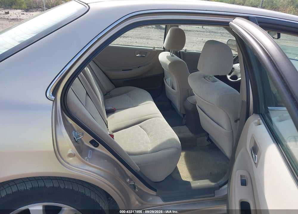 2002 HONDA ACCORD 2.3 EX/2.3 SE VIN: 1HGCG66832A142897