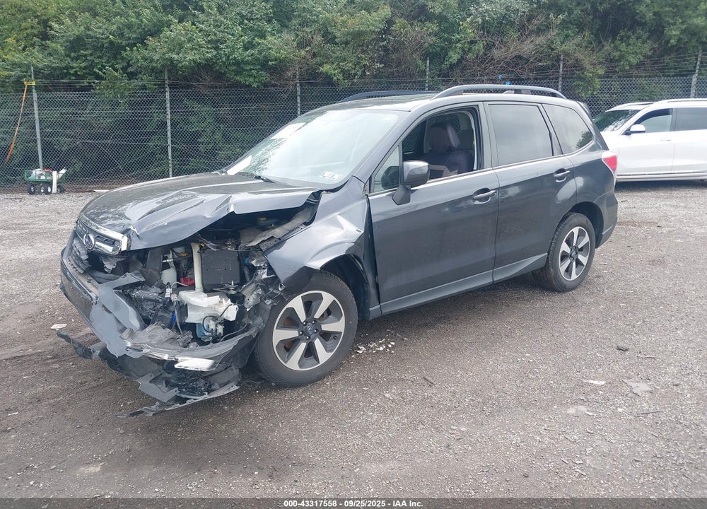 2017 SUBARU FORESTER 2.5I PREMIUM VIN: JF2SJAEC1HH488453