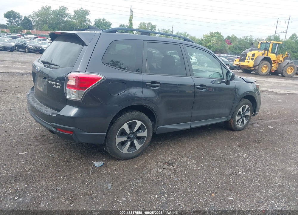 2017 SUBARU FORESTER 2.5I PREMIUM VIN: JF2SJAEC1HH488453
