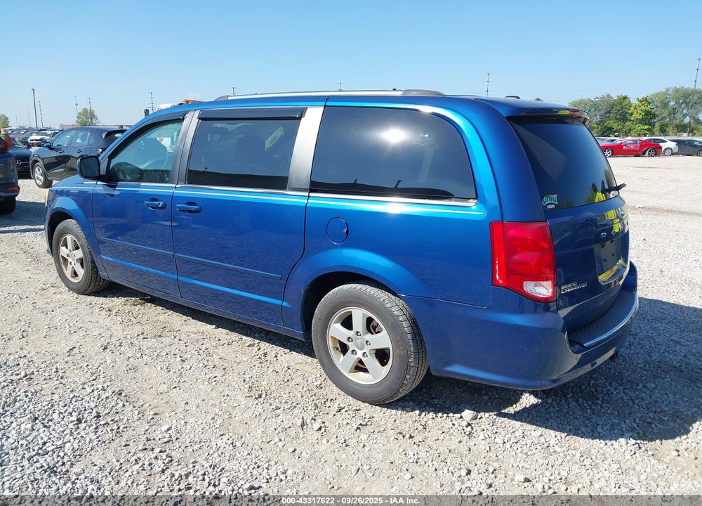 2011 DODGE GRAND CARAVAN CREW VIN: 2D4RN5DG4BR682583