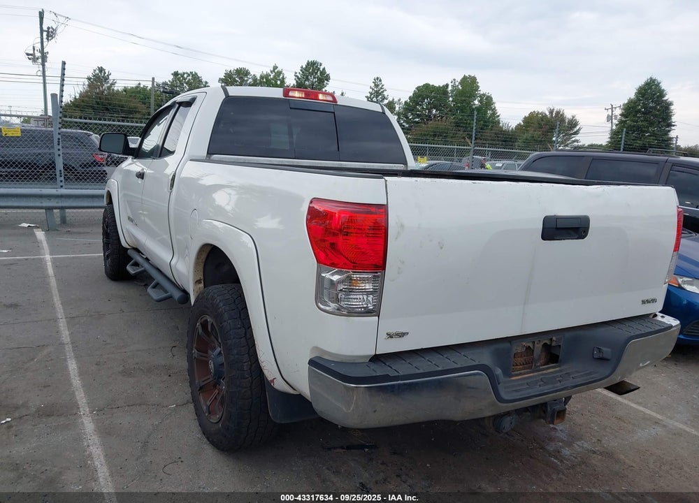 2011 TOYOTA TUNDRA GRADE 4.6L V8 VIN: 5TFRM5F13BX032315