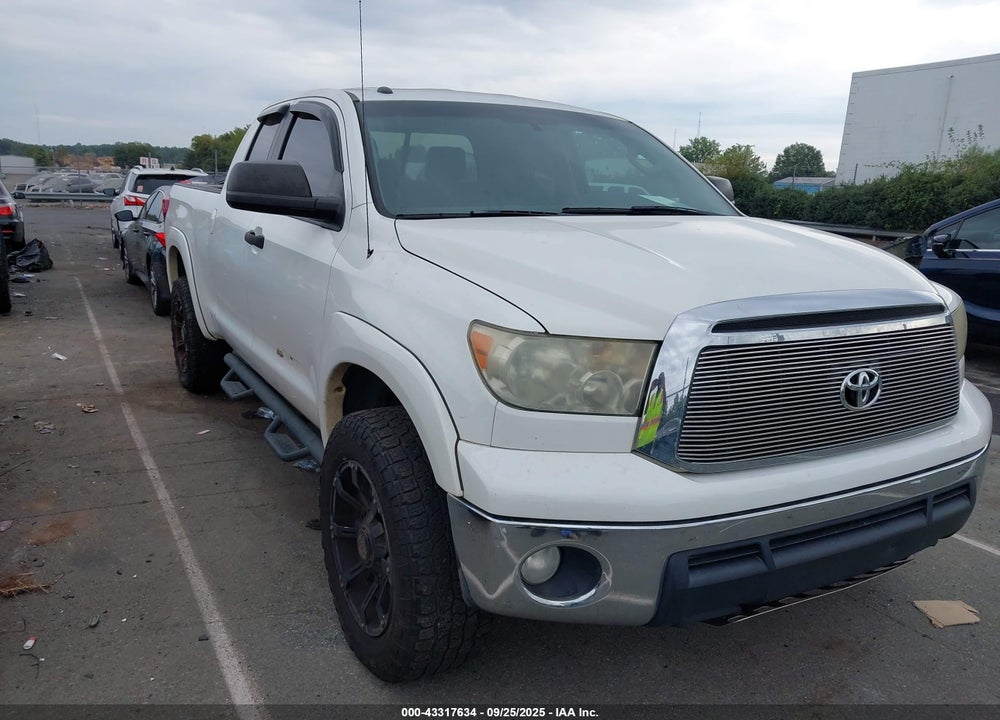 2011 TOYOTA TUNDRA GRADE 4.6L V8 VIN: 5TFRM5F13BX032315
