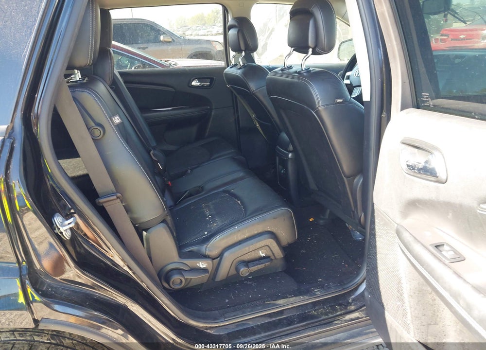 2017 DODGE JOURNEY VIN: 3C4PDCGB1HT613030