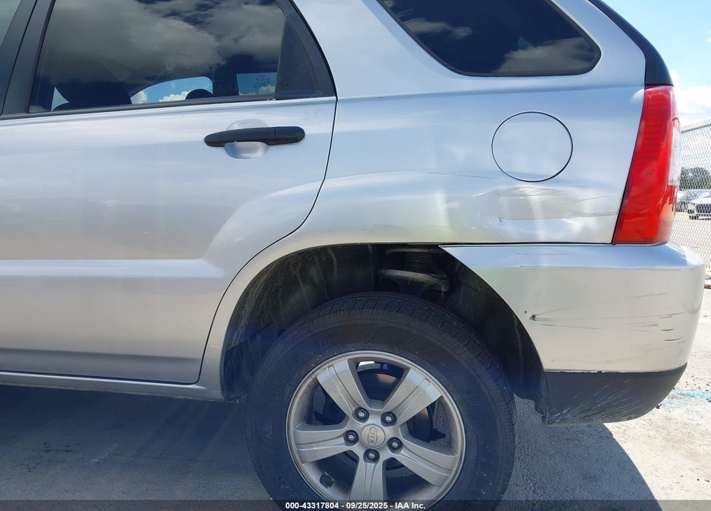 2009 KIA SPORTAGE VIN: KNDJF724597564808