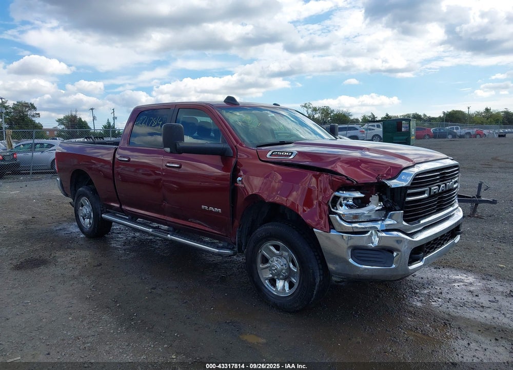 2019 RAM 2500 BIG HORN  4X4 6'4 BOX VIN: 3C6UR5DL9KG620733