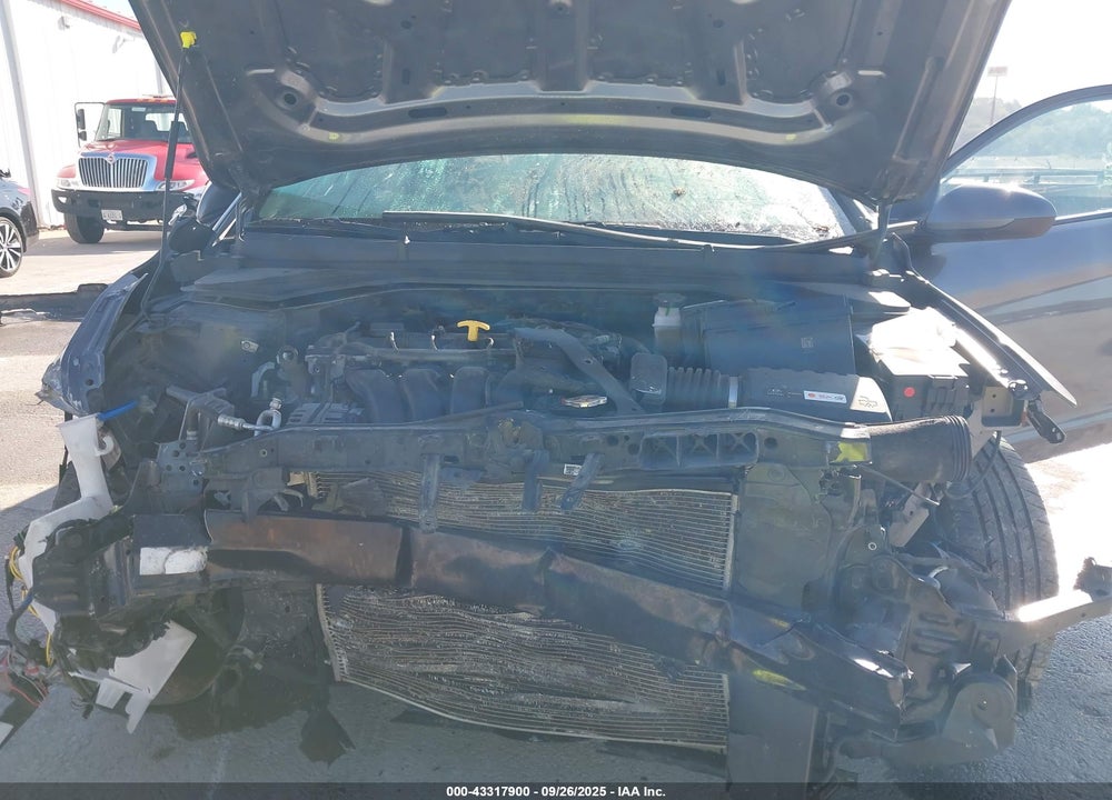 2018 HYUNDAI ELANTRA SE VIN: 5NPD74LFXJH353662