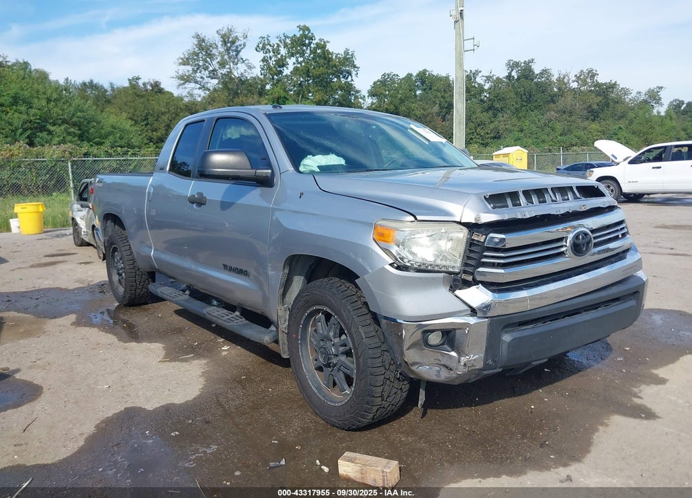 2017 TOYOTA TUNDRA SR5 4.6L V8 VIN: 5TFRM5F14HX111808