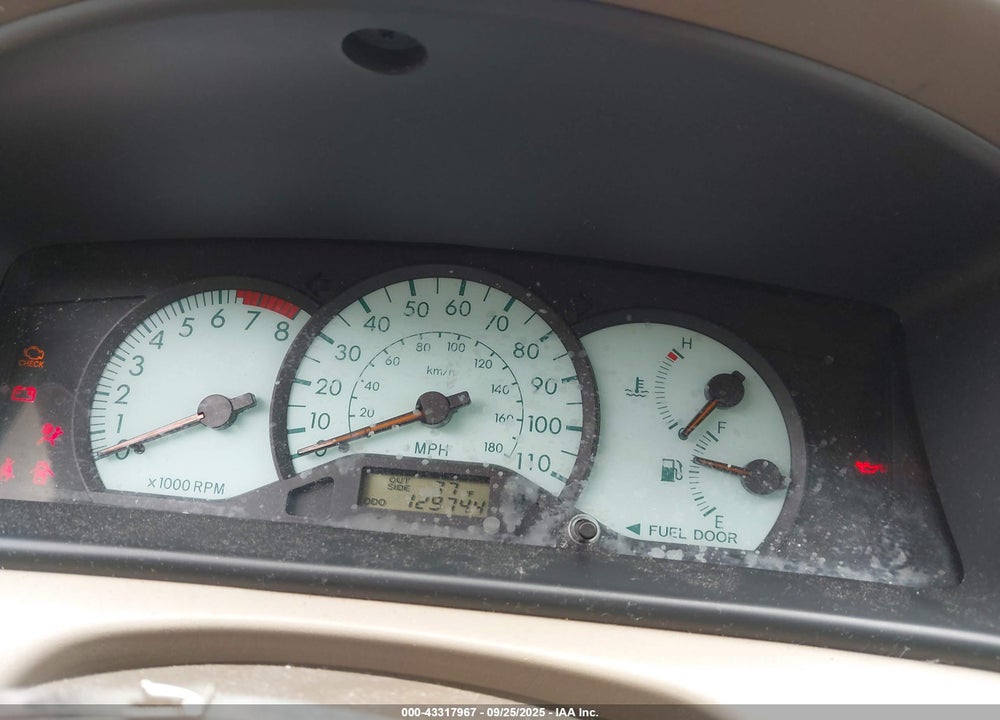 2004 TOYOTA COROLLA LE VIN: 2T1BR32E84C273482