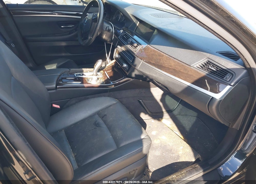 2013 BMW 5 SERIES VIN: WBAXH5C50DDW12576